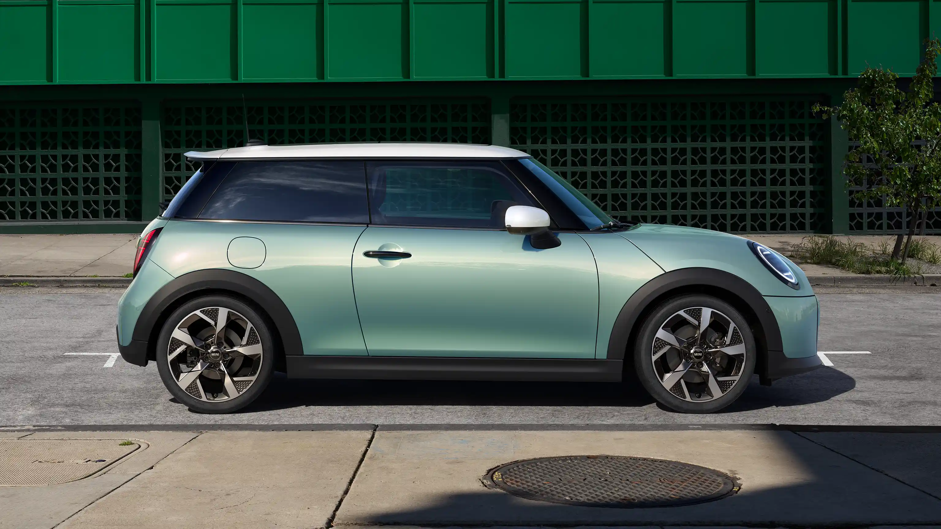 MINI Cooper - Design Iconico.