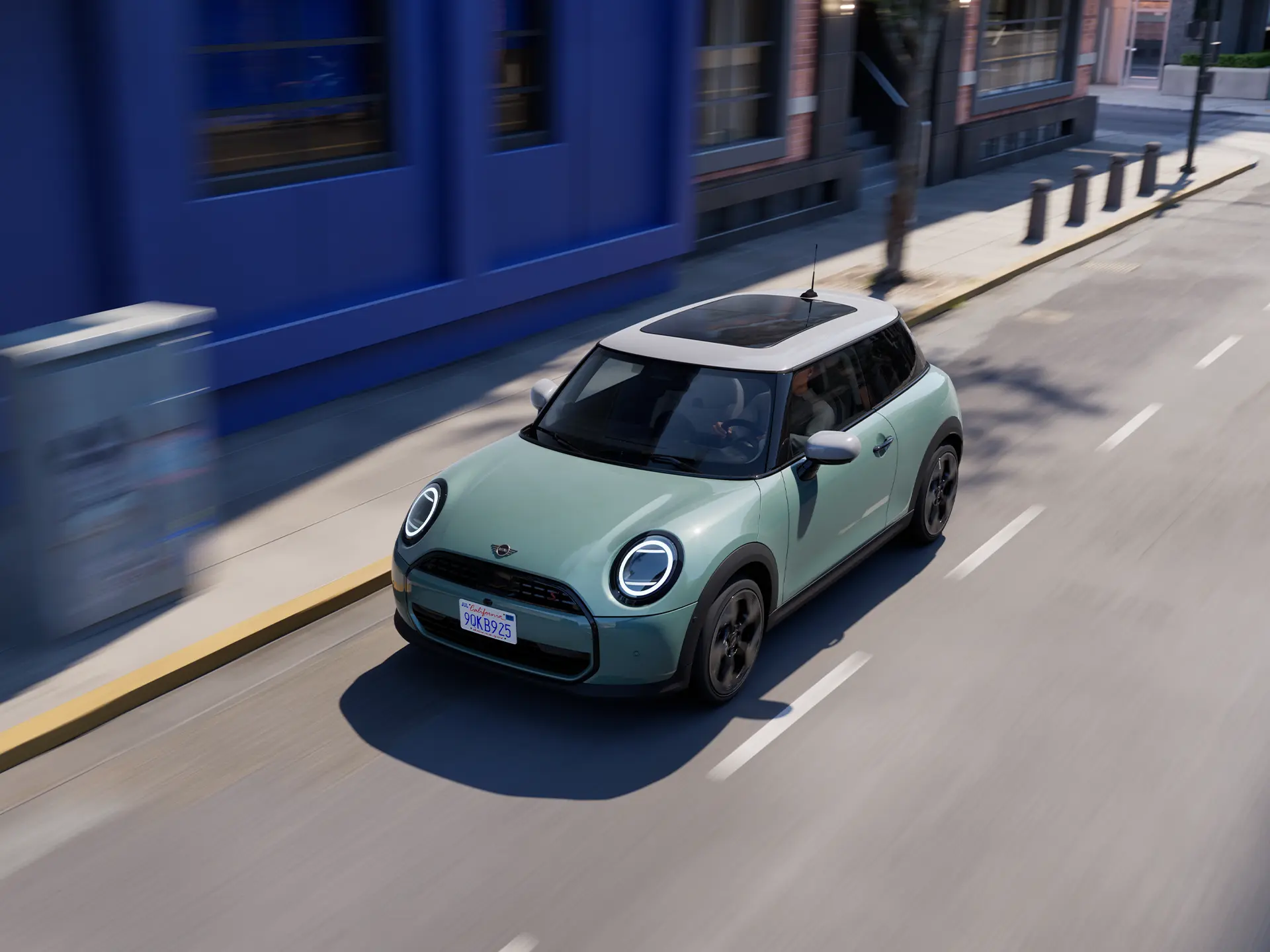 MINI Cooper - teaser test drive