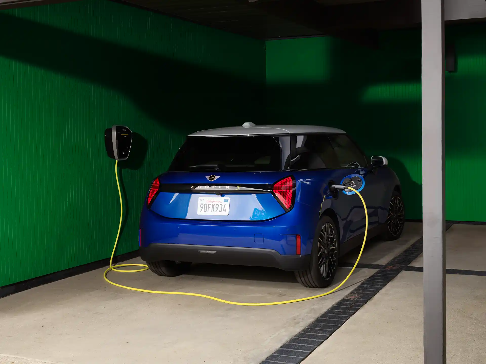 All-Electric MINI Cooper - Ricarica domestica