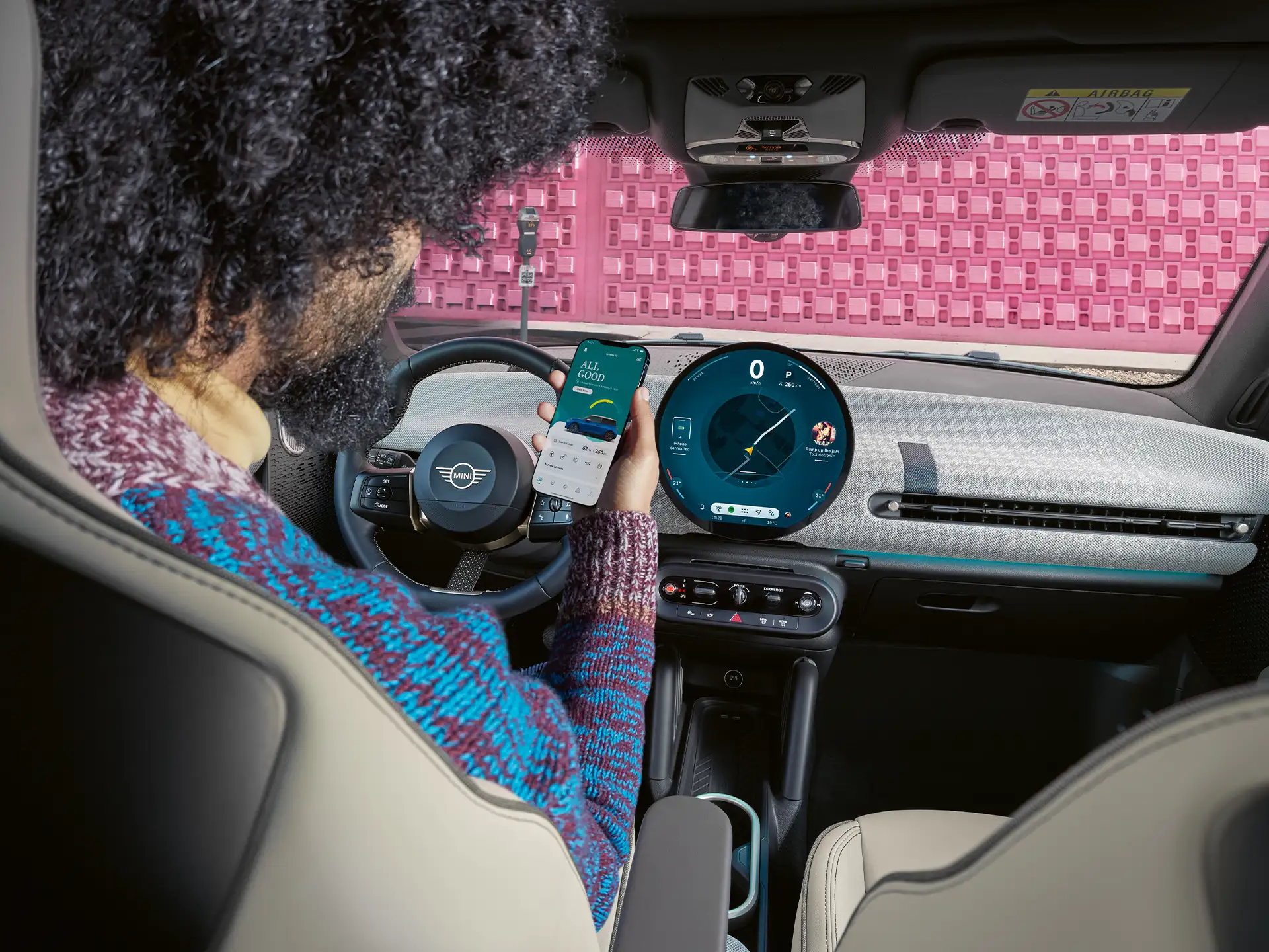 All-Electric MINI Cooper - MINI viaggio