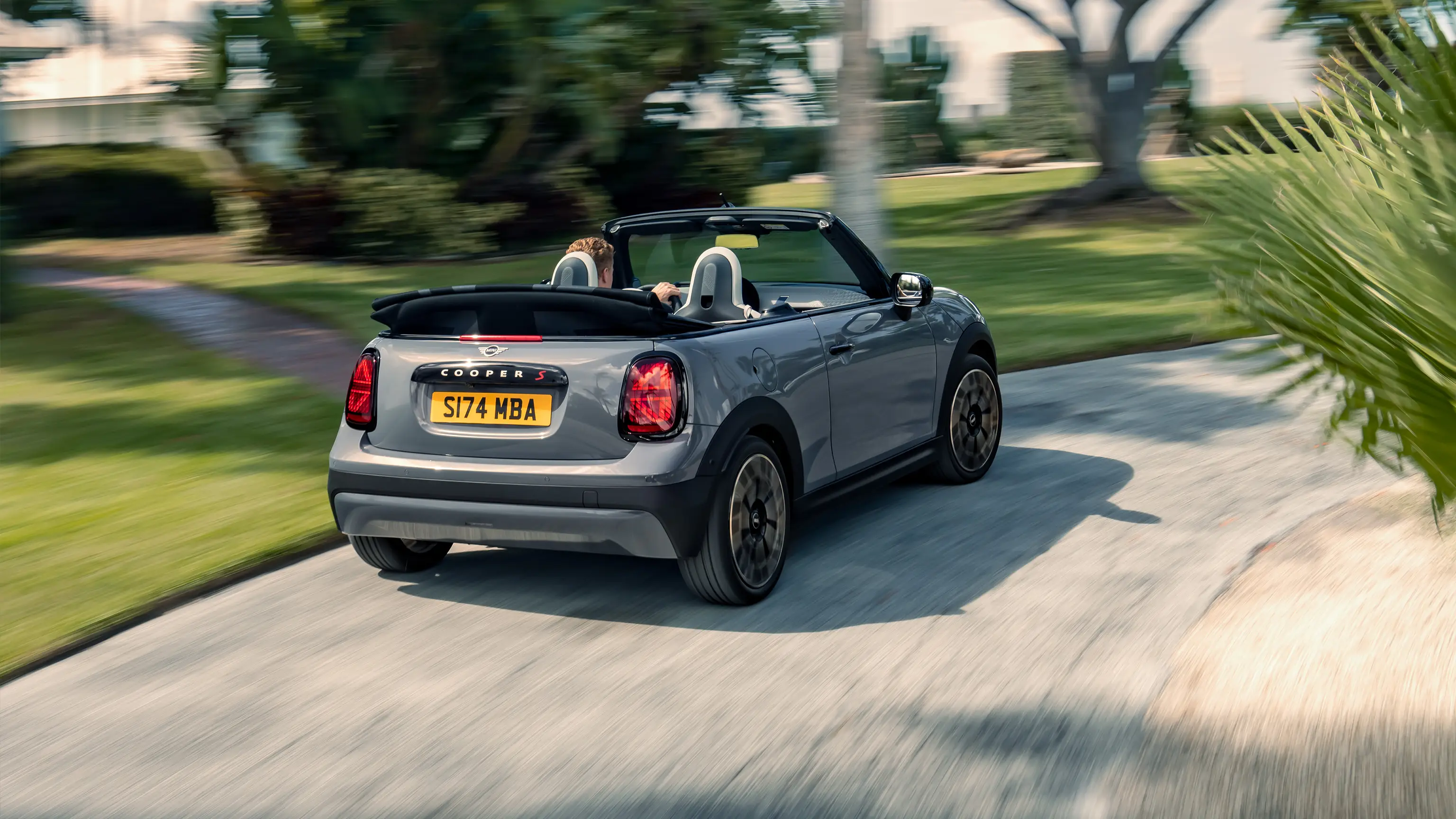 MINI Cooper Cabrio - Retro