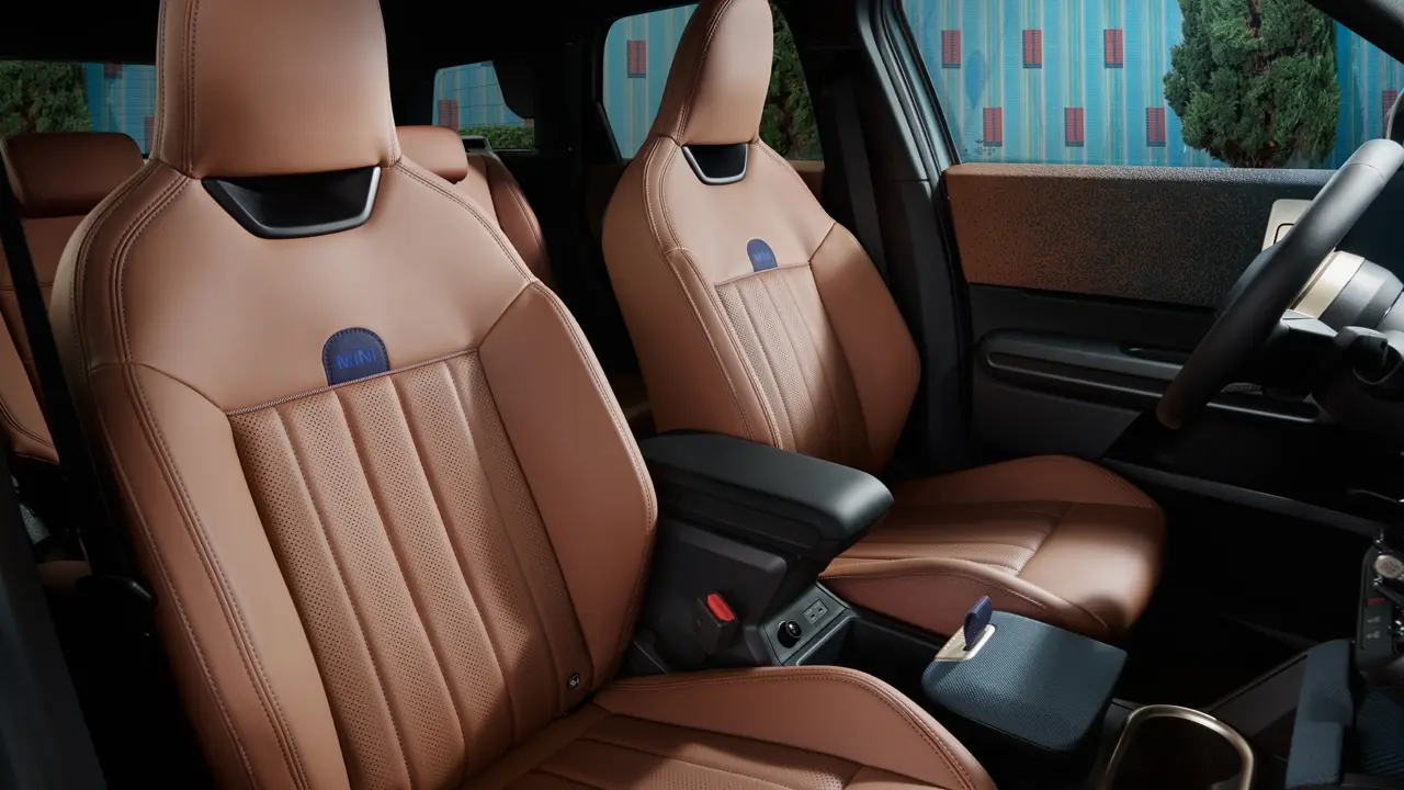 MINI Countryman - interni - sedili anteriori marrone