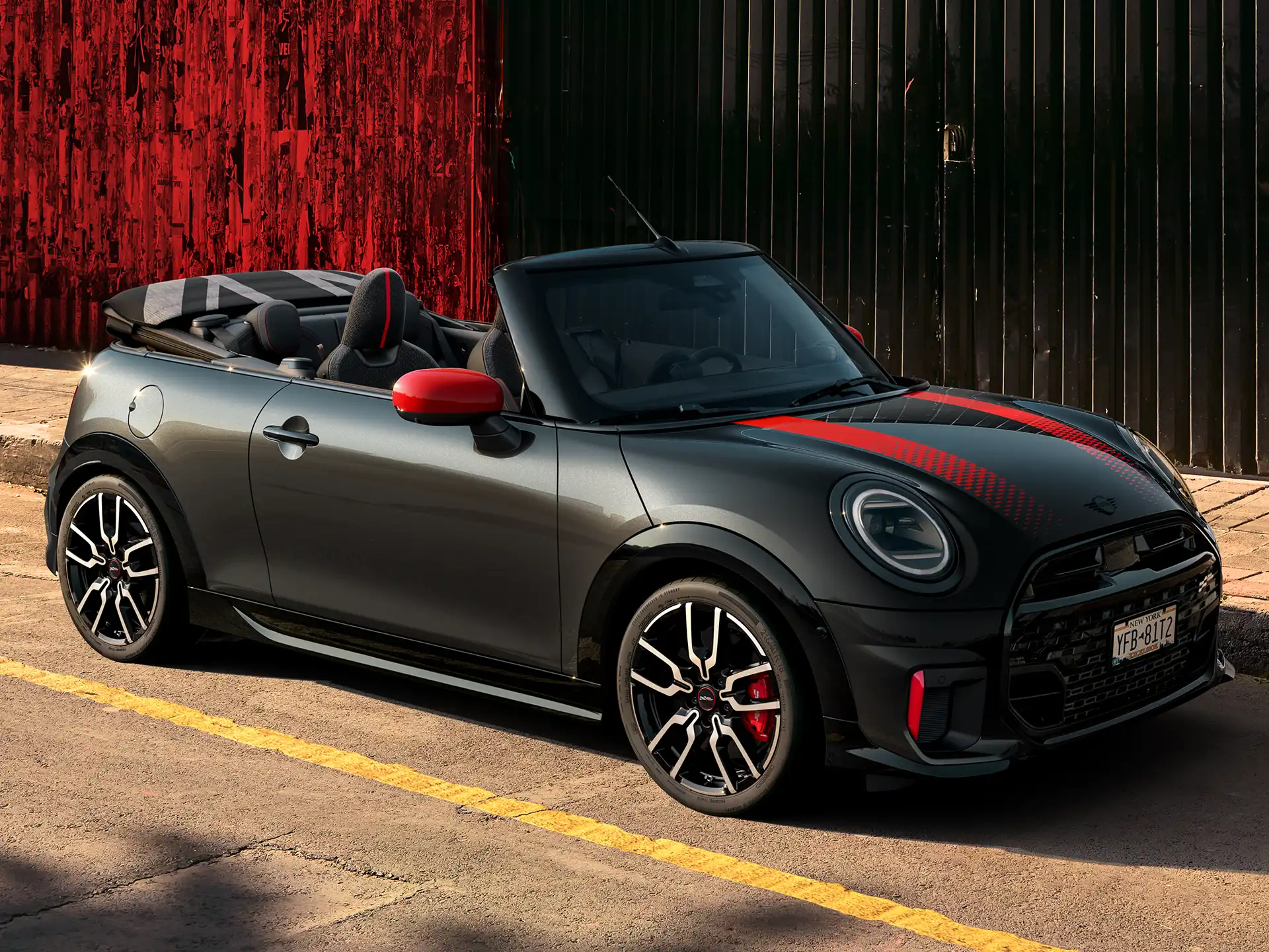 MINI John Cooper Works – J67 JCW vista laterale