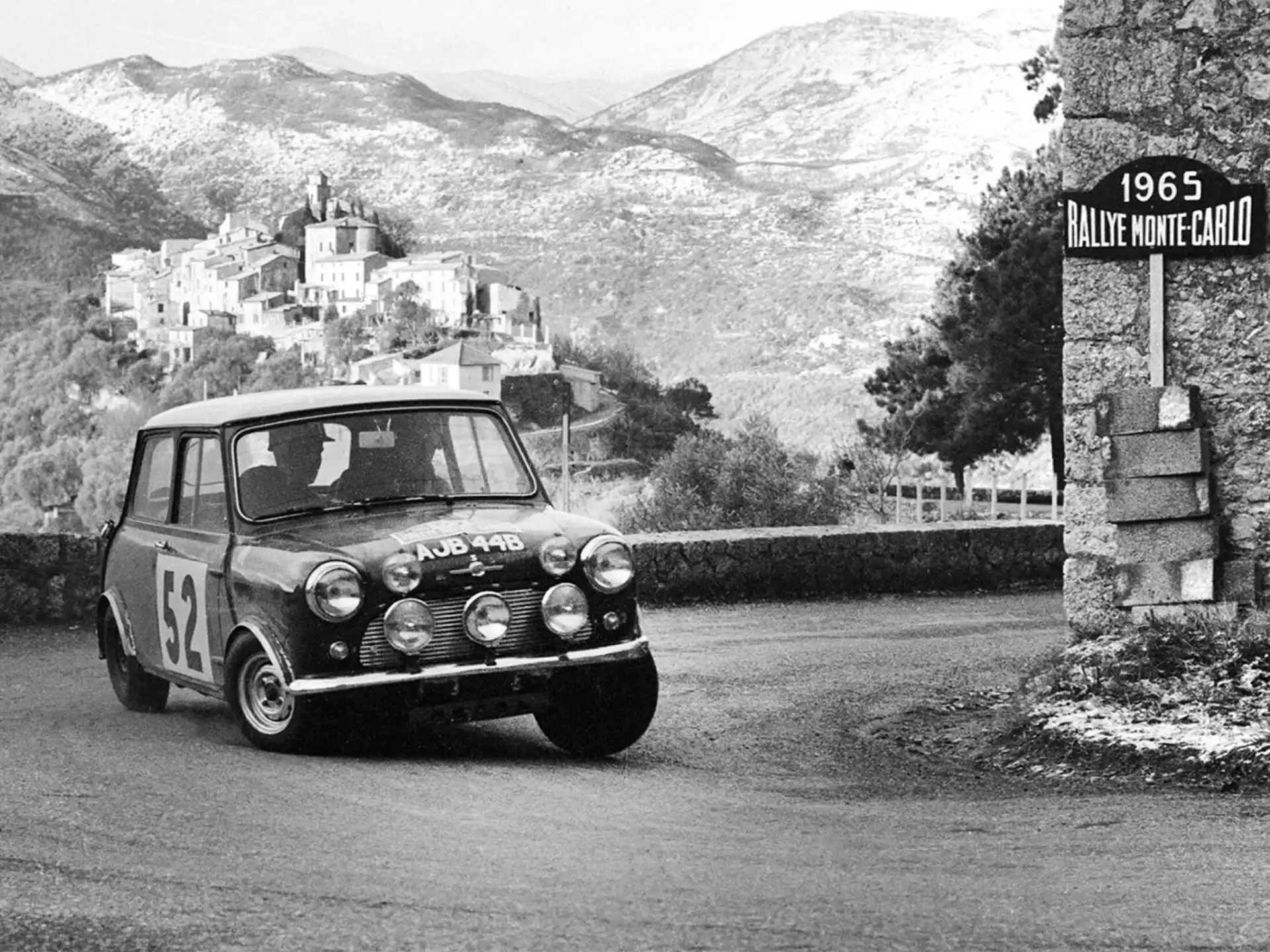 MINI John Cooper Works - Mini in gara