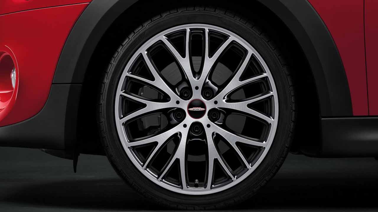 Cerchio in lega leggera JCW Cross Spoke 506 bicolore (Jet Black lucidato a  specchio)