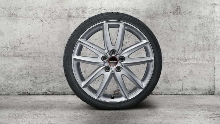 Cerchi MINI – JCW Grip Spoke 520 da 18" – argento lucido metallizzato
