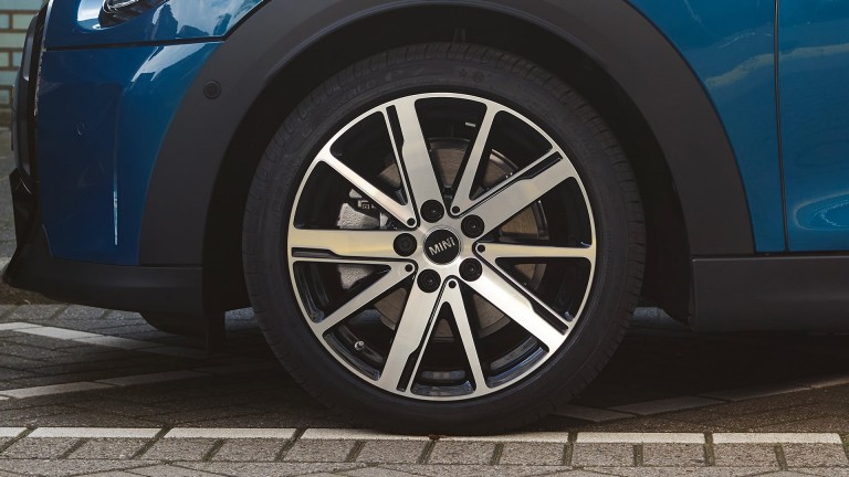 MINI - Etichetta pneumatici - Cerchio per MINI 5 porte