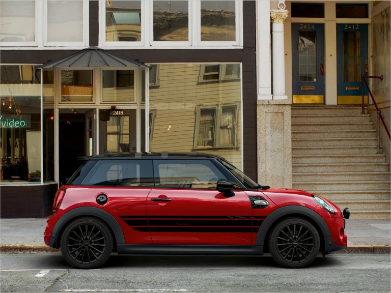 MINI 3 porte - rosso e nero - Cerchi e pneumatici MINI