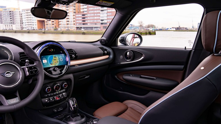 MINI Clubman Final Edition - galleria mosaico - interni