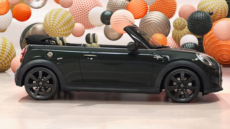 MINI Cabrio – Resolute Edition – Rebel Green