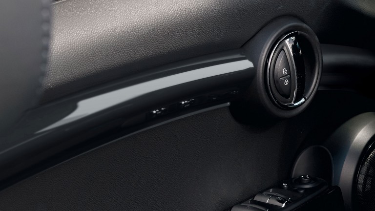 MINI Cabrio Seaside Edition – interni